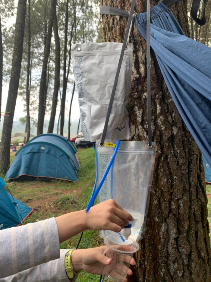 Contoh penggunaan Nazava Bebas saat camping