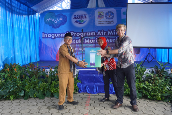 Inagurasi Program Air Minum Nazava